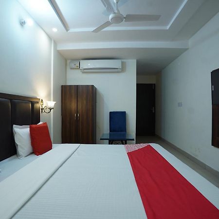 Hotel O Grey Orchid ลูดิฮานา ภายนอก รูปภาพ