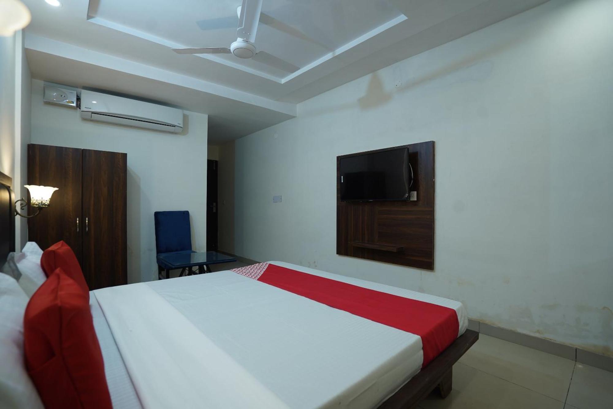 Hotel O Grey Orchid ลูดิฮานา ภายนอก รูปภาพ
